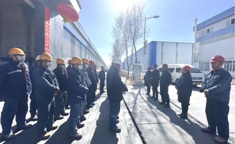 融融暖意潤基層 誠摯祝福達(dá)一線&mdash;&mdash;物產(chǎn)工投黨政班子除夕走訪慰問堅(jiān)守一線干部職工