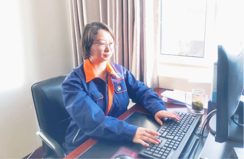 省物產(chǎn)集團(tuán)黨務(wù)工作者、先進(jìn)模范持續(xù)熱議黨的二十大精神（二）