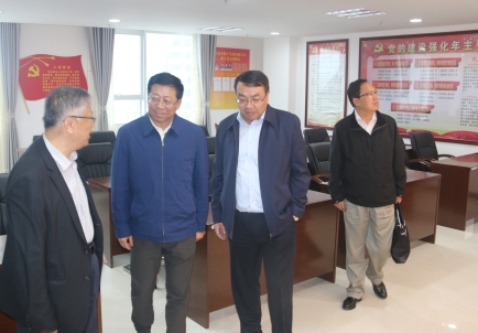 青海省副省長、省國資委黨委書記、主任王黎明，蒞臨省物產(chǎn)集團調(diào)研指導工作