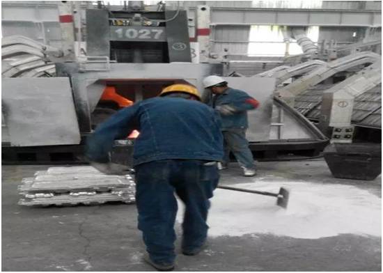 加強法治觀念、保障安全生產(chǎn)  嚴抓細管助推電解鋁安全生產(chǎn)新局面