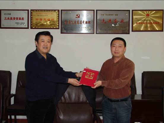 立足本職做貢獻(xiàn)，巾幗建功展風(fēng)采